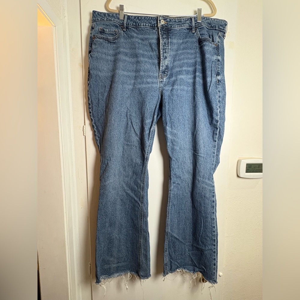 Old Navy Women's Button Fly Boot Cut Raw Hem Blue Jeans - Size 24W, 30” Inseam